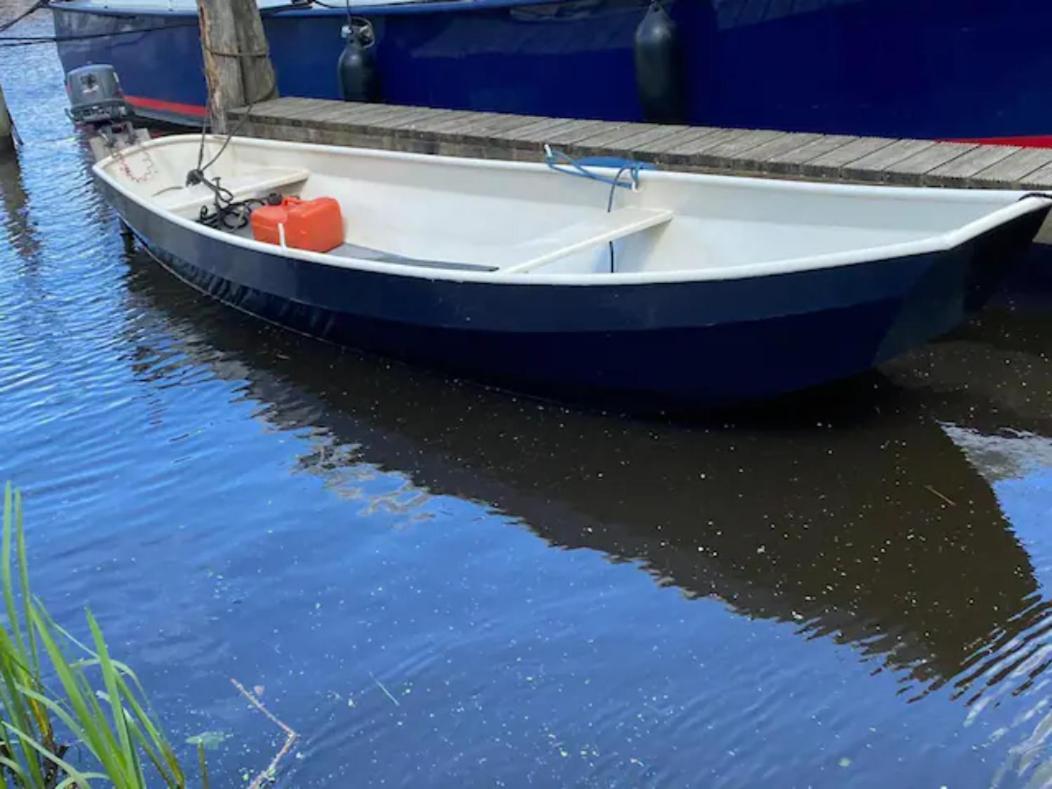 Boat Stoer - Inclusief Sloep Jutrijp 外观 照片