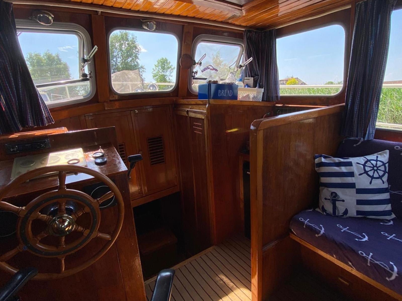 Boat Stoer - Inclusief Sloep Jutrijp 外观 照片