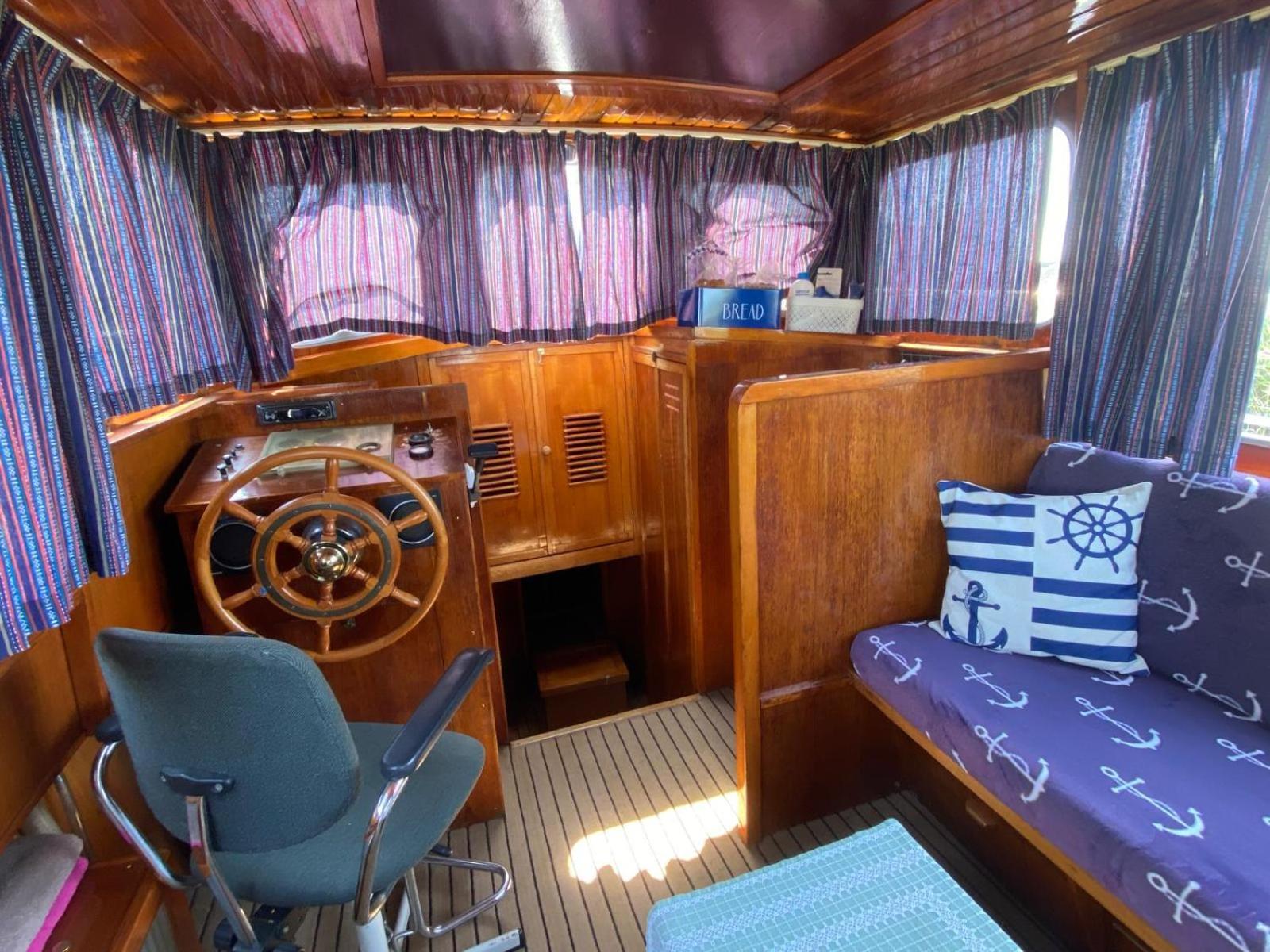 Boat Stoer - Inclusief Sloep Jutrijp 外观 照片